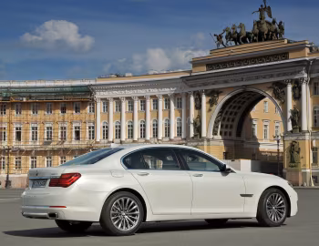 BMW 750i [Worldwide] (F01) '2012–15