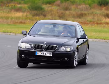 BMW 750i [Worldwide] (E65) '2005–08