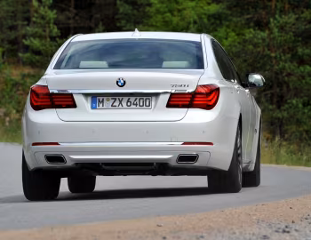 BMW 750i [Worldwide] (F01) '2012–15