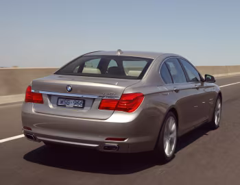 BMW 750i [Australia] (F01) '2008–12