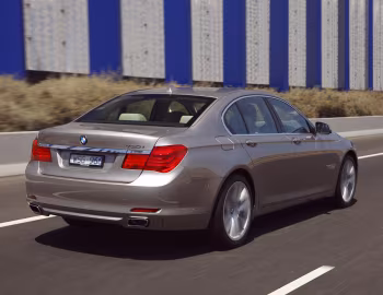 BMW 750i [Australia] (F01) '2008–12