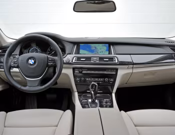 Торпедо BMW 750i [Worldwide] (F01) '2012–15