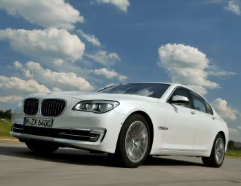 BMW 750i [Worldwide] (F01) '2012–15