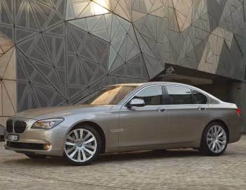 BMW 750i [Australia] (F01) '2008–12