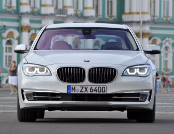 BMW 750i [Worldwide] (F01) '2012–15