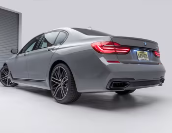 2016–19 BMW 750i xDrive M Sport [North America] (G11) '2015–19
