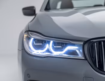 2016–19 BMW 750i xDrive M Sport [North America] (G11) '2015–19
