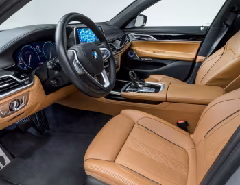 Intérieur 2016–19 BMW 750i xDrive M Sport [North America] (G11) '2015–19