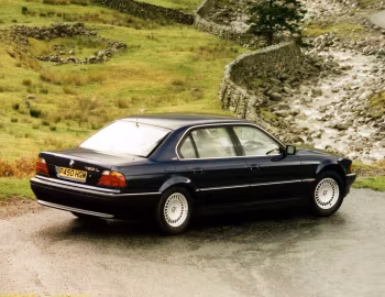BMW 750iL [UK-spec] (E38) '1994–98