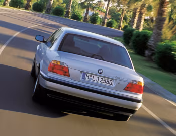 BMW 750iL [Worldwide] (E38) '1998–2001