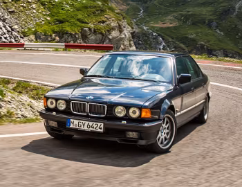 BMW 750iL [Worldwide] (E32) '11.1991–09.1994