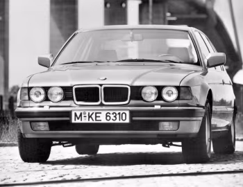 BMW 750iL [Worldwide] (E32) '09.1987–11.1991