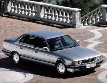 BMW 750iL [Worldwide] (E32) '09.1987–11.1991