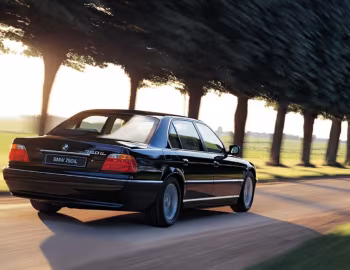 BMW 750iL [Worldwide] (E38) '1998–2001