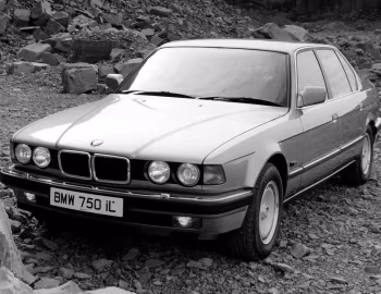 BMW 750iL [UK-spec] (E32) '1987–94