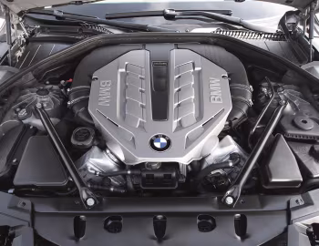 Bajo el capó BMW 750Li [Worldwide] (F02) '2008–06.2012