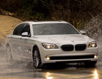 2009–12 BMW 750Li [North America] (F02) '2008–12