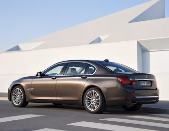 BMW 750Li [Worldwide] (F02) '2012–15