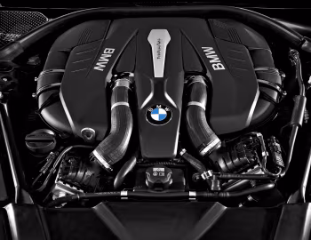 Bajo el capó BMW 750Li xDrive [Worldwide] (G12) '2015–19