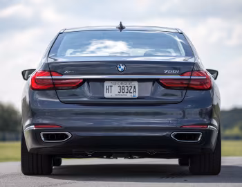 2016–19 BMW 750i xDrive [North America] (G11) '2015–19