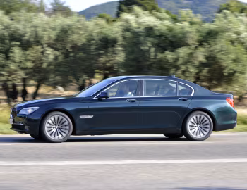 BMW 750Li xDrive [Worldwide] (F02) '2008–12