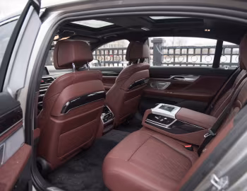 Intérieur 2020–22 BMW 750Li xDrive M Sport [North America] (G12) '2019–22