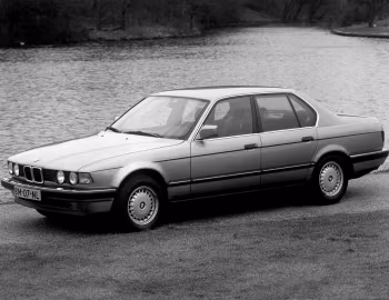 BMW 7 Series (E32) '06.1986–07.1994