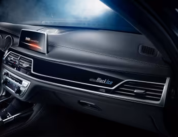Interior BMW 750i "Black Ice Edition" (G11) '2017–19