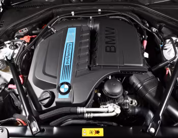 Bajo el capó BMW ActiveHybrid 5 [Australia] (F10) '2012–13