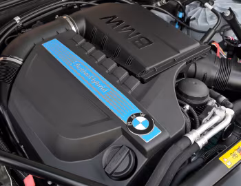 Пад капотам BMW ActiveHybrid 5 [Worldwide] (F10) '10.2011–13