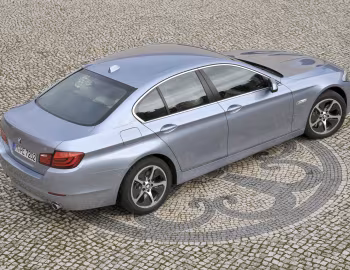 BMW ActiveHybrid 5 [Worldwide] (F10) '10.2011–13