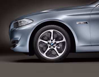 BMW ActiveHybrid 5 [Worldwide] (F10) '10.2011–13