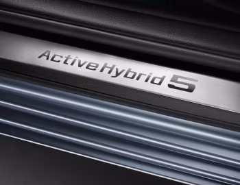 BMW ActiveHybrid 5 [Worldwide] (F10) '10.2011–13