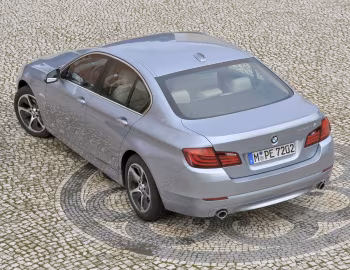BMW ActiveHybrid 5 [Worldwide] (F10) '10.2011–13