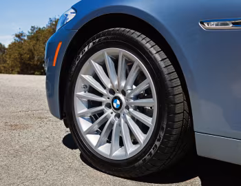 2013 BMW ActiveHybrid 5 [North America] (F10) '2012–13