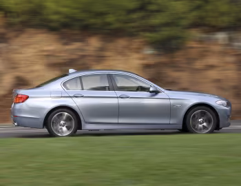BMW ActiveHybrid 5 [Worldwide] (F10) '10.2011–13