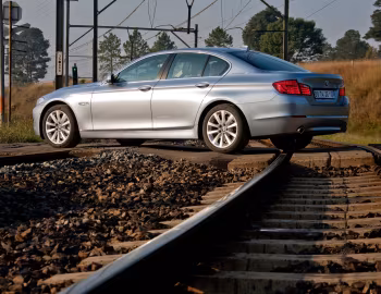 BMW ActiveHybrid 5 [South Africa] (F10) '2012–13