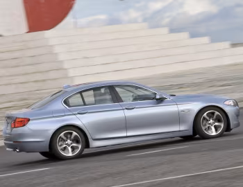 BMW ActiveHybrid 5 [Worldwide] (F10) '10.2011–13