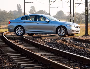 BMW ActiveHybrid 5 [South Africa] (F10) '2012–13