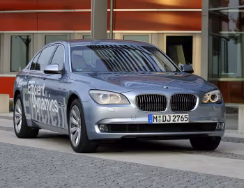 BMW ActiveHybrid 7 [Worldwide] (F04) '2010–06.2012