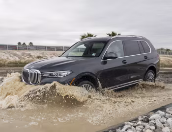 2020–22 BMW X7 xDrive40i Design Pure Excellence [North America] (G07) '2019–22