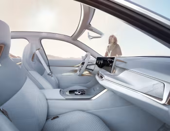 Интерьер BMW Concept i4 '03.2020