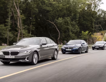 BMW 5 Series Sedan (G30) '2020–23