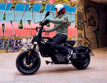 BMW CE 02 '2023–pr.