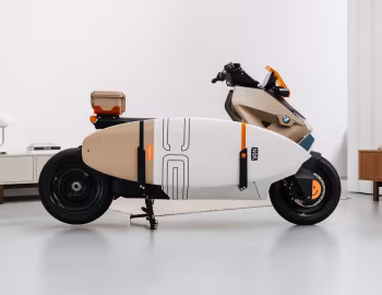 BMW CE 04 Vagabund Moto Concept [Austria] '2023–25