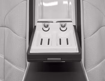 Інтэр'ер BMW Concept 7 Protection (G70) '10.2026