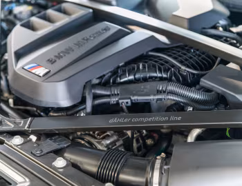 Bajo el capó dÄHLer BMW M3 Touring "dÄHLer competition line" (G81) '2023–24