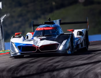 BMW M Hybrid V8 '2023