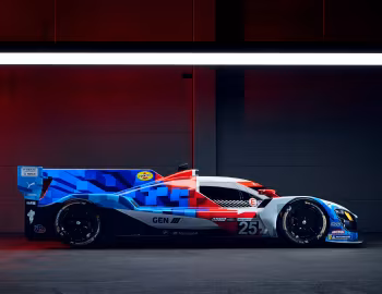 BMW M Hybrid V8 '2026
