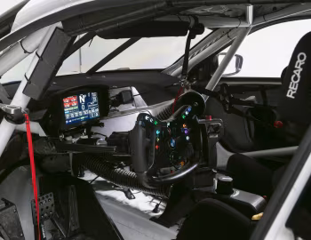 Interior BMW España Motorsport BMW M4 GT4 (G82) '2023–24
